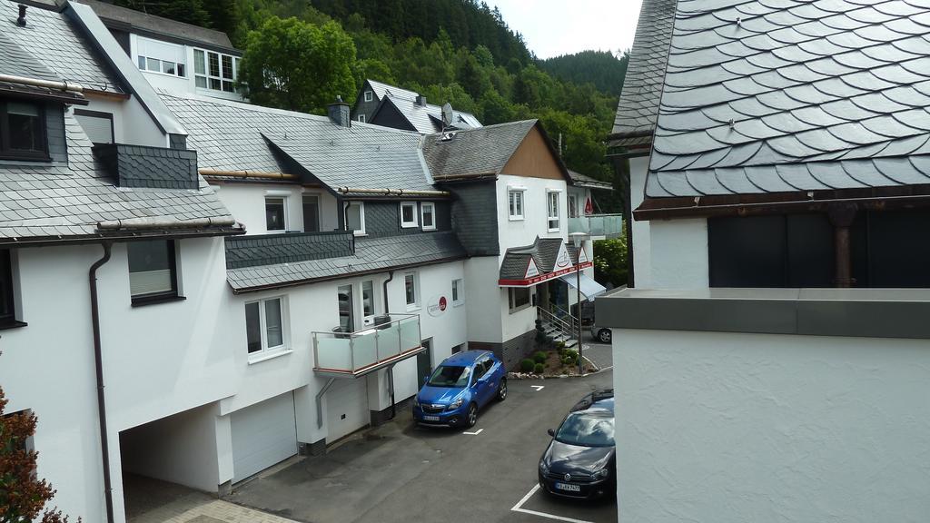 Ferienwohnungen Mittendrin Willingen  Ruang foto
