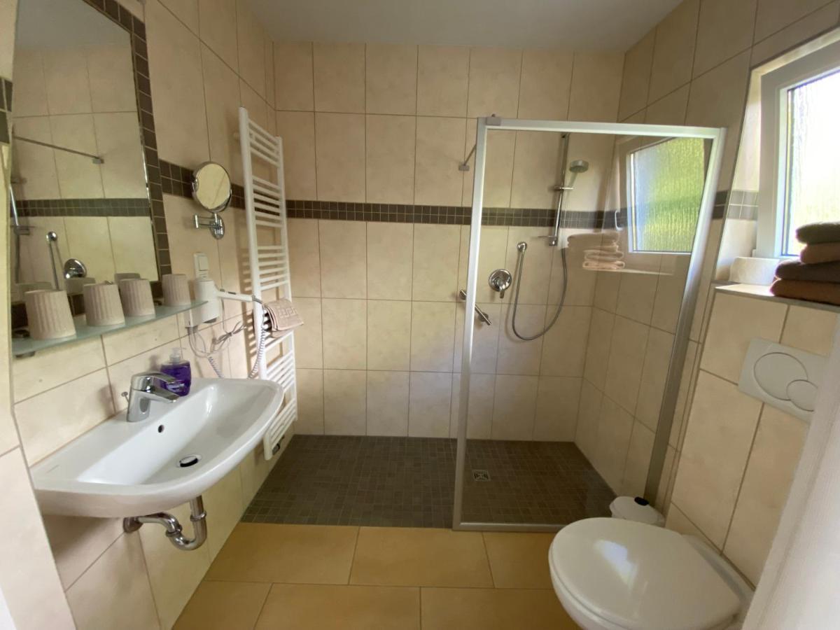 Ferienwohnungen Mittendrin Willingen  Bagian luar foto